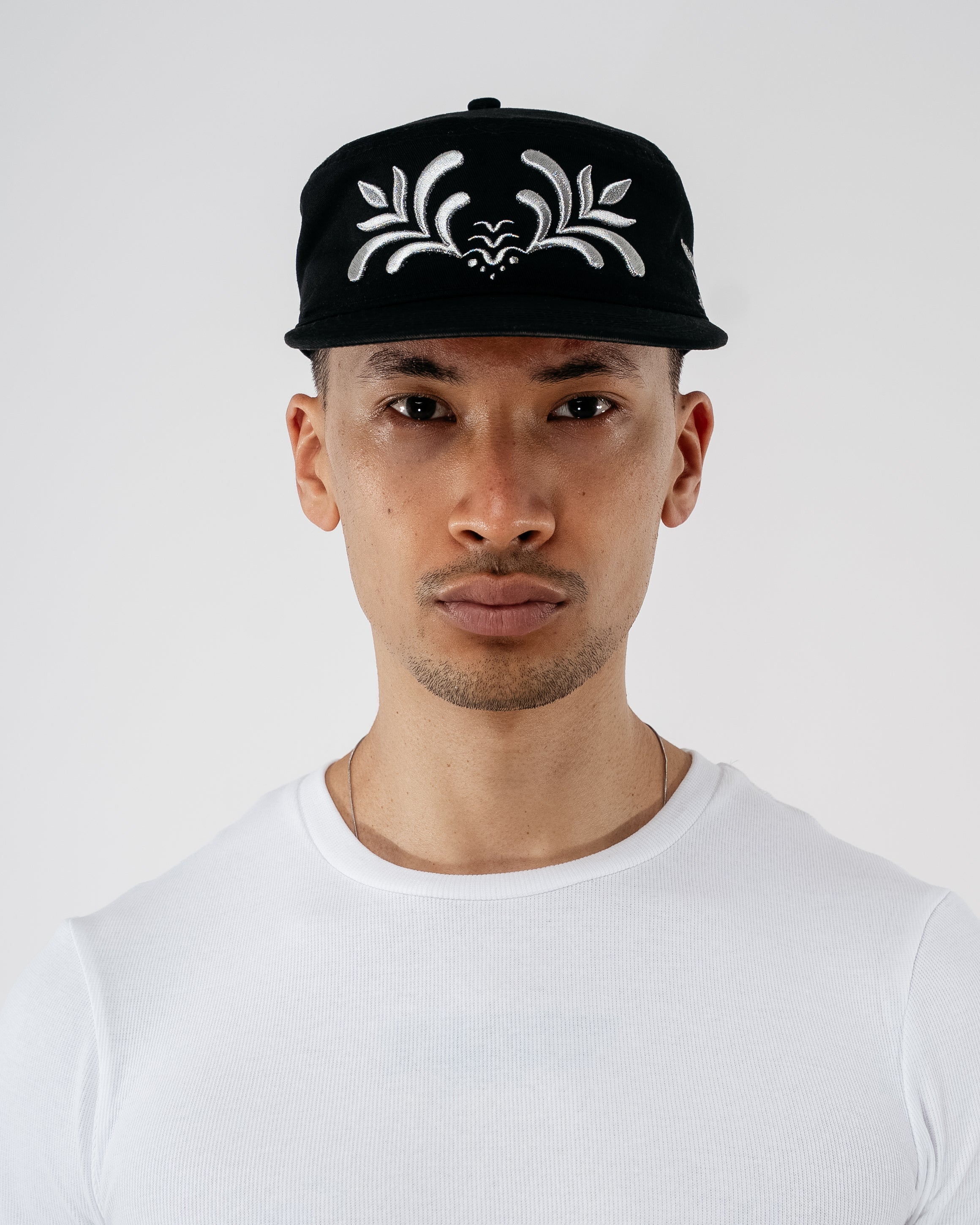 Ornamental' Pillbox Cap - black – VIENEZE