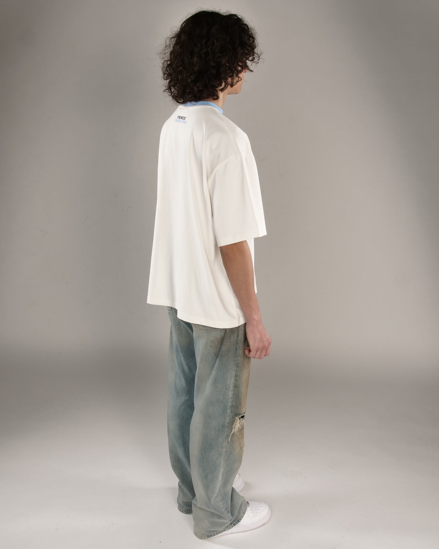 'HEART COLD' OFF-WHITE T-SHIRT